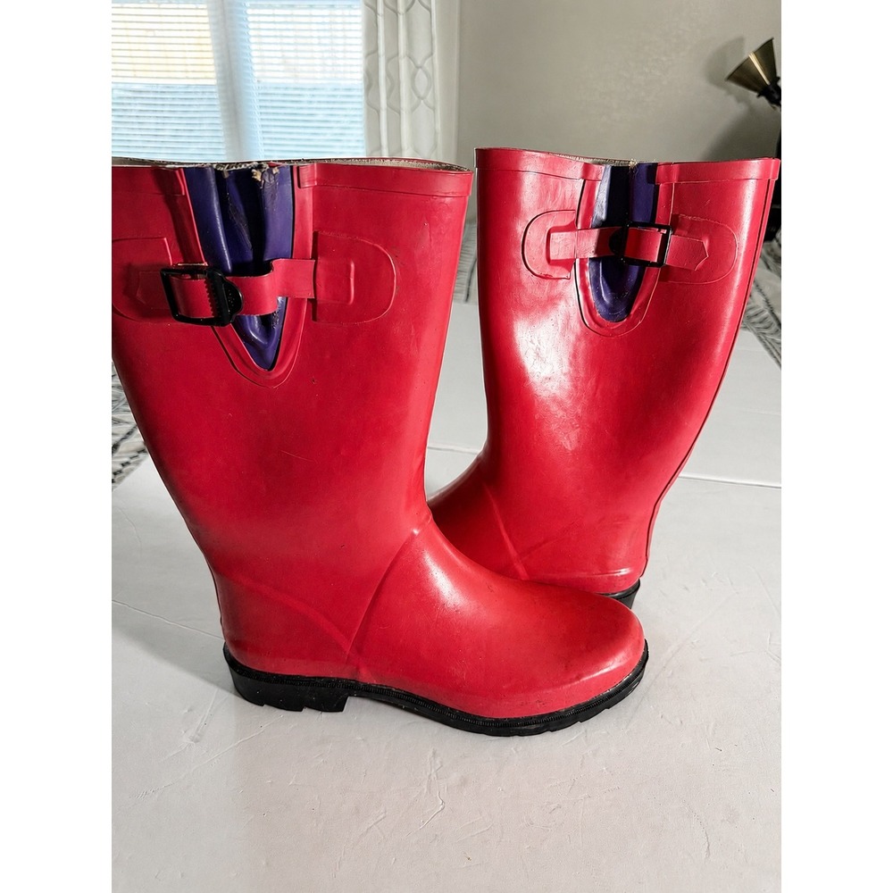 Target Womens Red Rubber Rain Boots Tall Waterproof Garden Shoes Size 9 Lug Sole - Picture 2 of 4